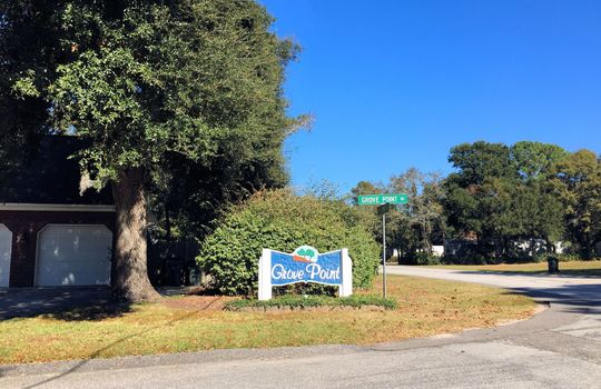 Grove Point - Entrance Sign