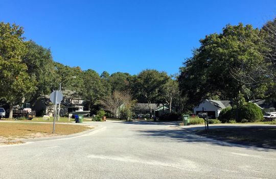 Grove Point - Streetscape