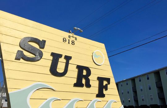 Surf Condominiums - Entrance Sign