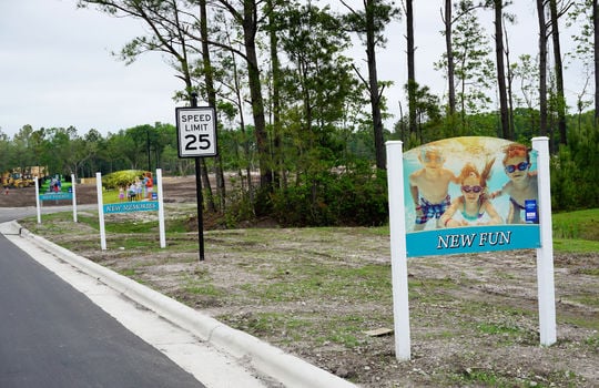 Sparrows Bend - Builder Signs