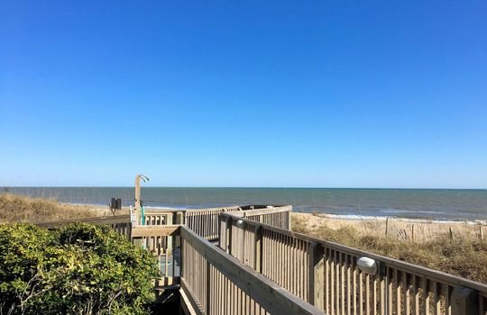 Shipwatch Villas - Beach Access