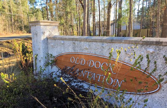 Old Dock Plantation - Entrance Sign