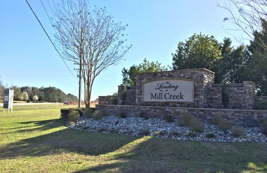 The Landing at Mill Creek - Entrance Sign