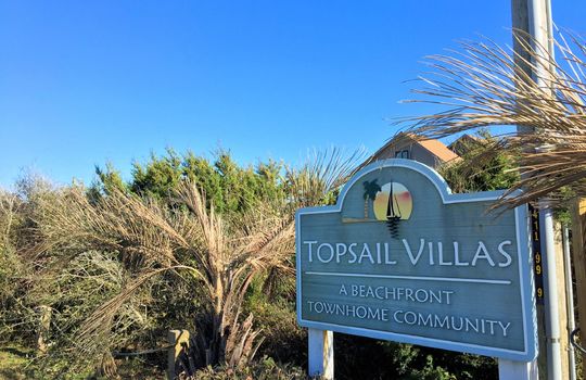 Topsail Villas - Entrance Sign