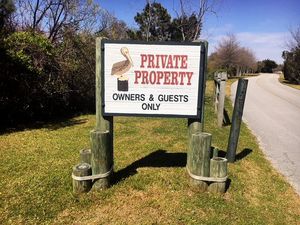 Pelican Point - Private Propert Sign
