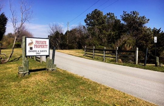 Pelican Point - Private Propert Sign