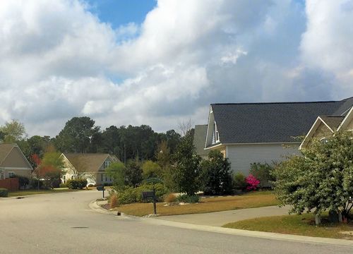 Woodlake at Lords Creek