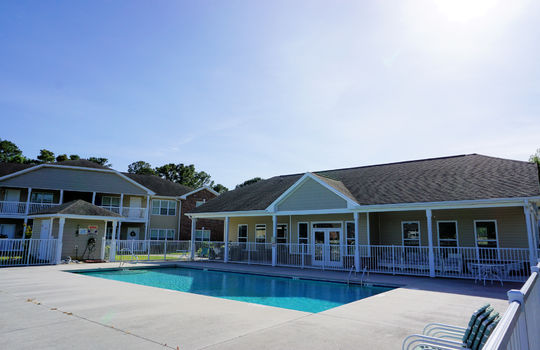 The Gardens - Swimming Pool