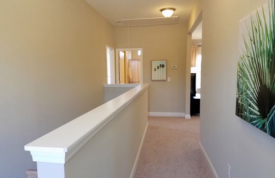 bellaport-model-home-2nd-floor-landing