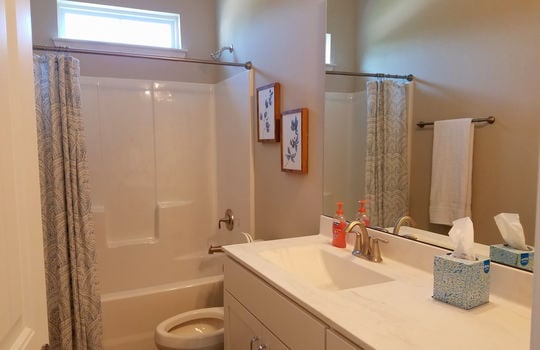 bellaport-model-home-fourth-full-bath