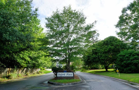 Oxford Place - Entrance