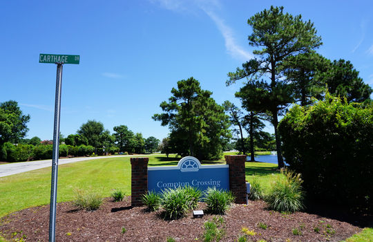 Compton Crossing Entrance Sign