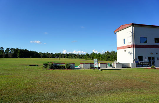 Grand Oaks - Driving Range
