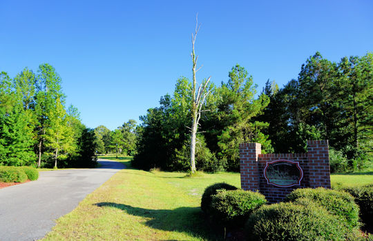 Grand Oaks - Oak Ridge II - Entrance