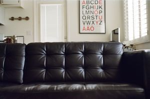 Leather couch by Jaymantri from Pexels