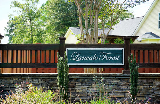 Lanvale Forest - Entrance Sign