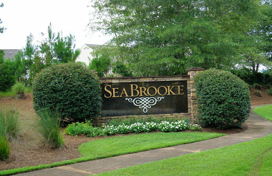SeaBrooke - Entrance Sign