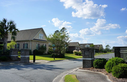 River Bay Court - Entrance