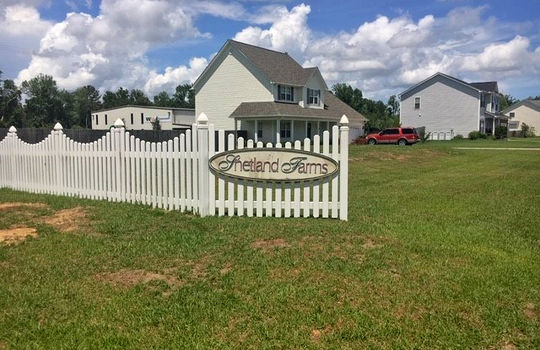 Shetland Farms - Entrance Sign