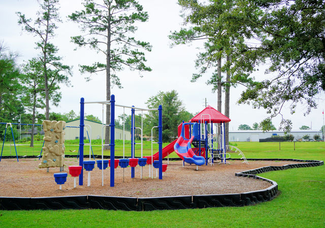 Holly Ridge &#8211; Municipal Park Playground 2