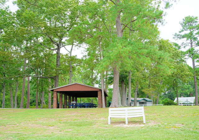 Wilson Bay Park Picnic Shelter
