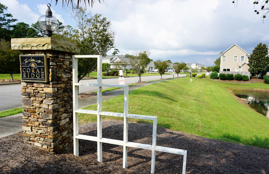 The Villas at Coral Ridge - Entrance Sign