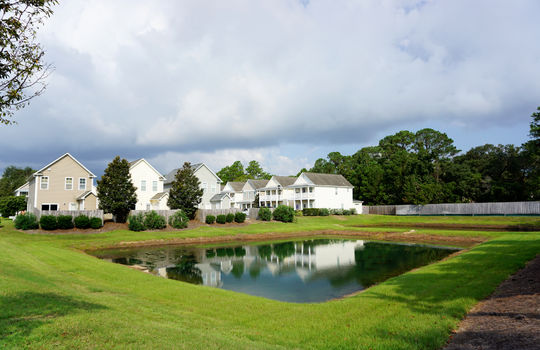 The Villas at Coral Ridge - Pond