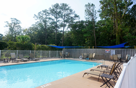 The Villas at Coral Ridge - Swimming Pool