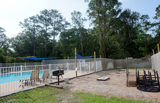 The Villas at Coral Ridge - Swimming Pool