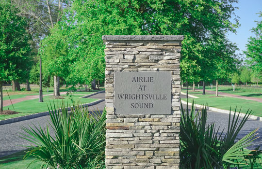 Airlie at Wrightsville Sound - Entrance Sign