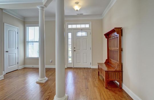 3729 Willowick Park Dr-large-003-001-Foyer-1498&#215;1000-72dpi