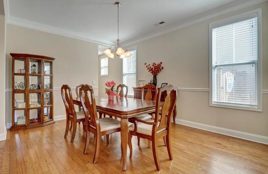 3729 Willowick Park Dr-large-004-002-Dining Room-1497&#215;1000-72dpi