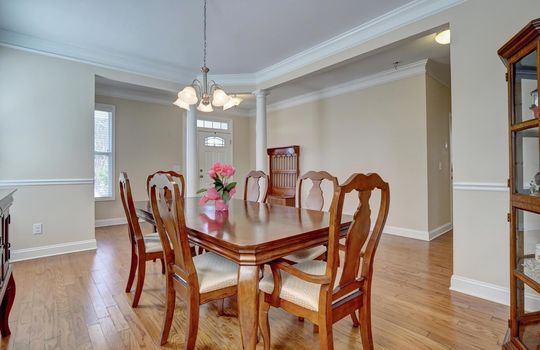 3729 Willowick Park Dr-large-005-006-Dining Room-1497&#215;1000-72dpi