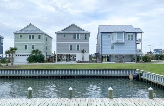 Queens Grant - Example Homes and Amenities