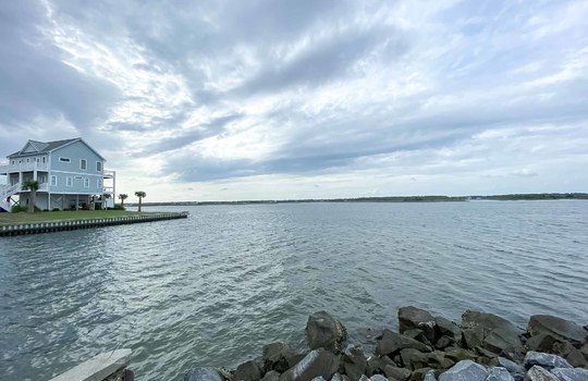 Queens Grant - Example Homes and Amenities