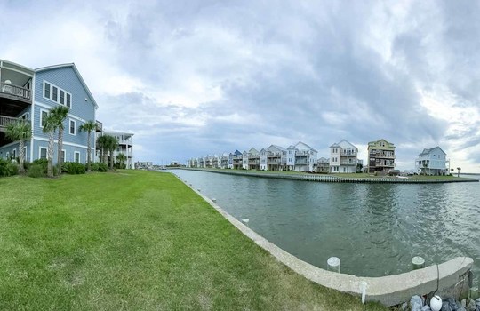 Queens Grant - Example Homes and Amenities