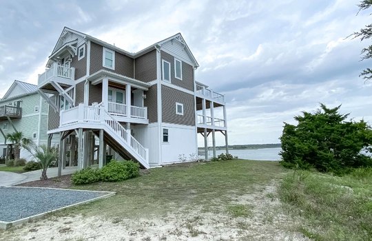 Queens Grant - Example Homes and Amenities