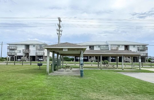 Queens Grant - Example Homes and Amenities