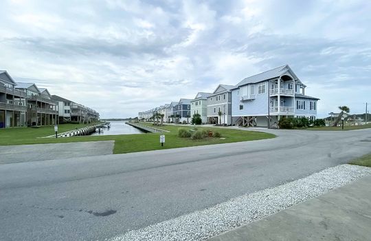 Queens Grant - Example Homes and Amenities