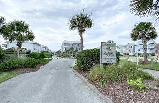 Queens Grant - Example Homes and Amenities