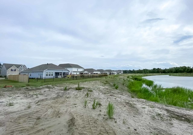 Waterside - Example Homes and Lots