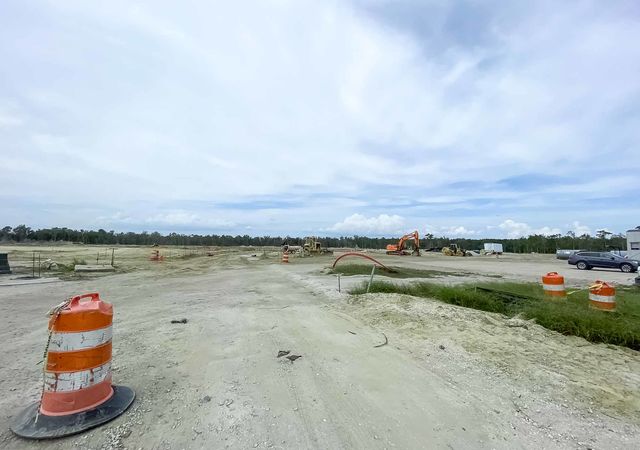 Waterside - Example Homes and Lots