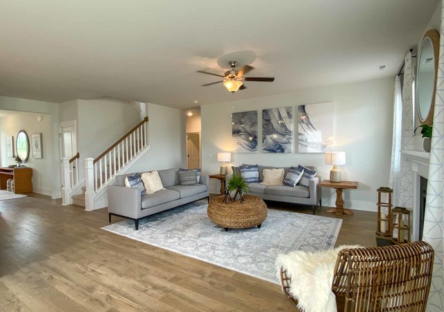 Waterside - Harbor Oak Model