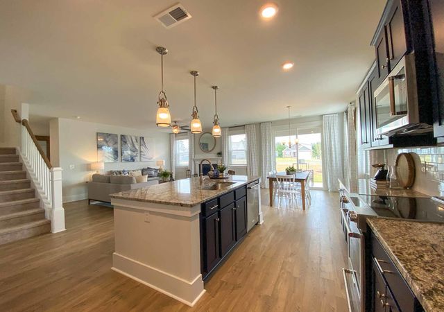 Waterside - Harbor Oak Model