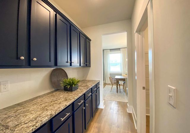 Waterside - Harbor Oak Model