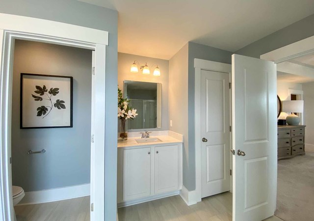 Waterside - Harbor Oak Model