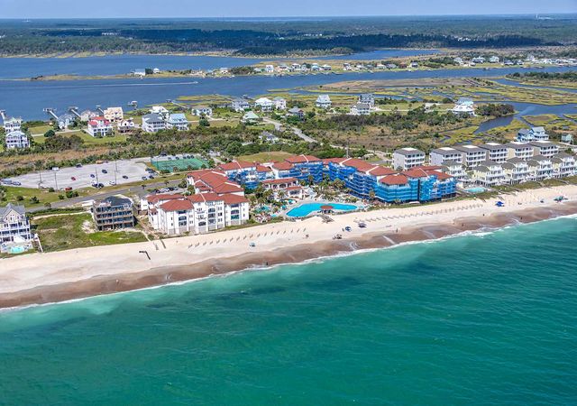 Villa Capriani - North Topsail Beach - The Cameron Team