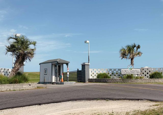 Fort Caswell - Caswell Beach