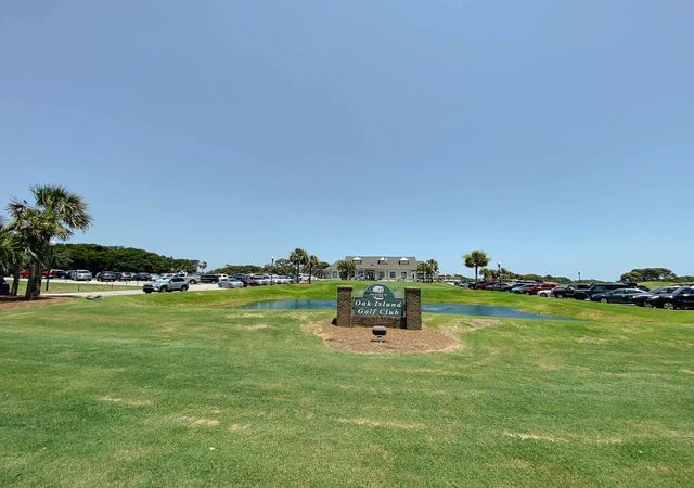 Oak Island Golf Club - Sign