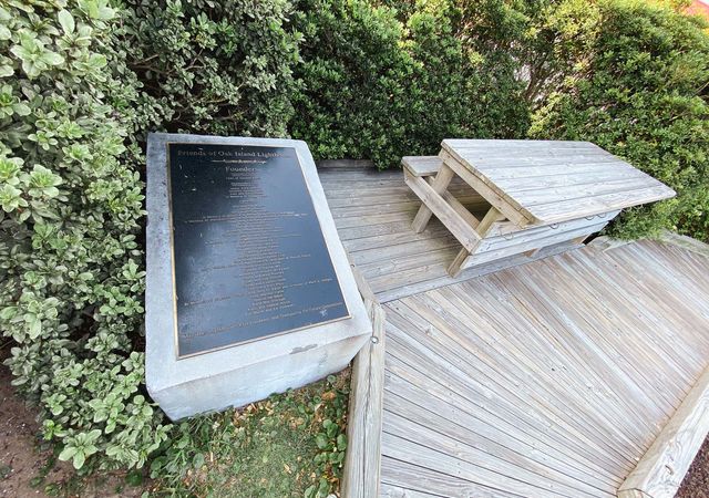 Friends of Oak Island Lighthouse